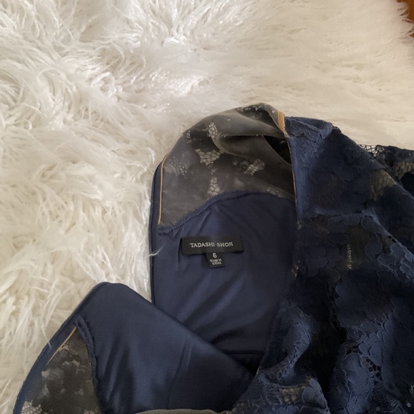 Tadashi Shoji Long sleeve sheath dress Size 6 - Picture 3 of 3